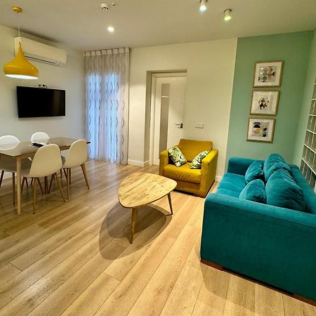 Apartamentos Apolo Мадрид Екстер'єр фото